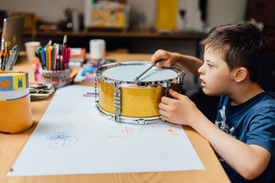 MUSIC THERAPY FOR AUTISTIC CHILDREN  THE BENEFITS